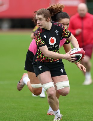 010426 - Wales Women Rugby Training Session - Kate Williams with Jorja Aiono during training ahead of the start of the Women’s 6 Nations