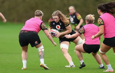 010426 - Wales Women Rugby Training Session - Alaw Pyrs during training ahead of the start of the Women’s 6 Nations