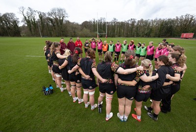 010426 - Wales Women Rugby Training Session - The Wales Women squad during training ahead of the start of the Women’s 6 Nations