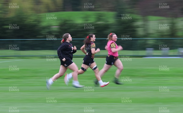 010426 - Wales Women Rugby Training Session - Gwenllian Pyrs, Branwen Metcalfe and Maisie Davies during training ahead of the start of the Women’s 6 Nations