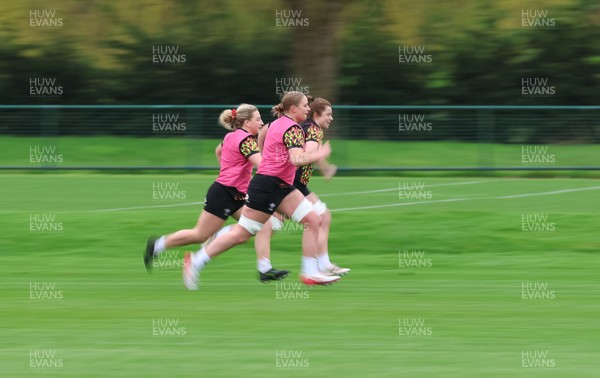 010426 - Wales Women Rugby Training Session - Tilly Vucaj, Kate Williams and Molly Reardon during training ahead of the start of the Women’s 6 Nations