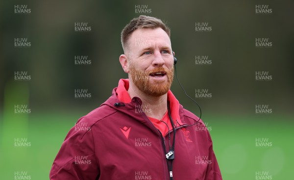 010426 - Wales Women Rugby Training Session - Tyrone Holmes during training ahead of the start of the Women’s 6 Nations