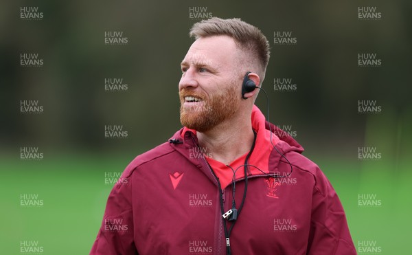 010426 - Wales Women Rugby Training Session - Tyrone Holmes during training ahead of the start of the Women’s 6 Nations