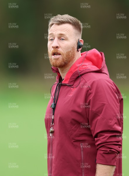 010426 - Wales Women Rugby Training Session - Tyrone Holmes during training ahead of the start of the Women’s 6 Nations