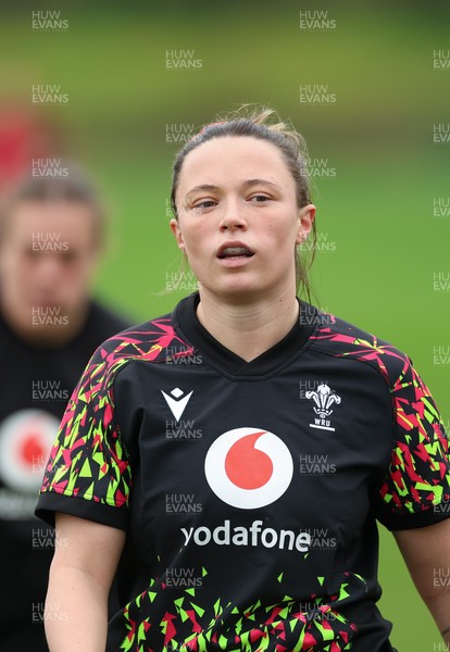 010426 - Wales Women Rugby Training Session - Alisha Joyce during training ahead of the start of the Women’s 6 Nations