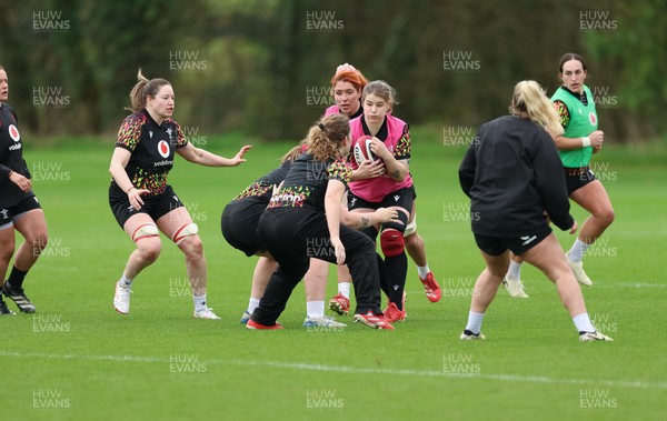 010426 - Wales Women Rugby Training Session - Bethan Lewis during training ahead of the start of the Women’s 6 Nations