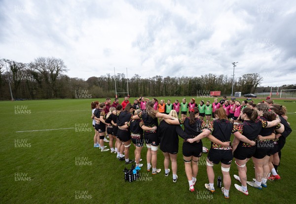 010426 - Wales Women Rugby Training Session - The Wales Women squad during training ahead of the start of the Women’s 6 Nations