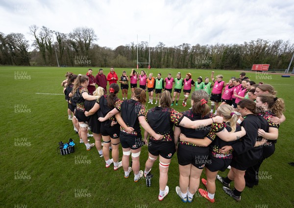 010426 - Wales Women Rugby Training Session - The Wales Women squad during training ahead of the start of the Women’s 6 Nations