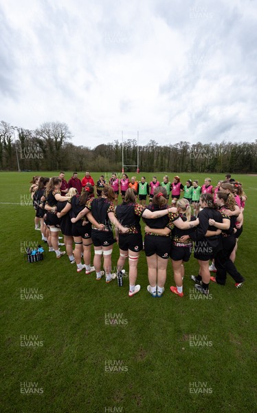 010426 - Wales Women Rugby Training Session - The Wales Women squad during training ahead of the start of the Women’s 6 Nations