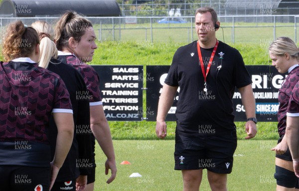 011123 - Wales Women Rugby Training Session - Wales Women head coach Ioan Cunningham during a training session ahead of their final WXV1 match against Australia