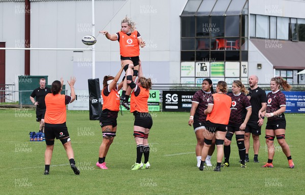 011123 - Wales Women Rugby Training Session - Alex Callender wins the line out during a training session ahead of their final WXV1 match against Australia