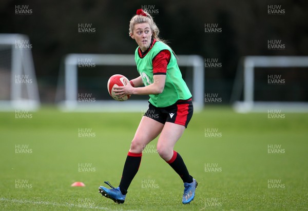 020121 - WRU - Wales Women Training - Hannah Jones