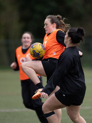 020424 - Wales Women’s Rugby Training Session - Jenny Hesketh warms up with a game of football during a training session ahead of Wales’ next Women’s 6 Nations match against Ireland