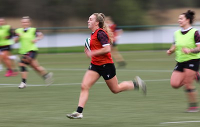 020424 - Wales Women’s Rugby Training Session - Hannah Jones during a training session ahead of Wales’ next Women’s 6 Nations match against Ireland