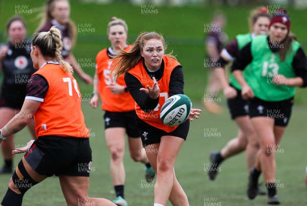 020424 - Wales Women’s Rugby Training Session - Niamh Terry during a training session ahead of Wales’ next Women’s 6 Nations match against Ireland