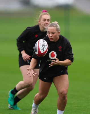030426 - Wales Women Rugby Training session - Kelsie Webster during training ahead of the start of the Women’s 6 Nations
