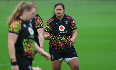 030426 - Wales Women Rugby Training session - Sisilia Tuipulotu during training ahead of the start of the Women’s 6 Nations
