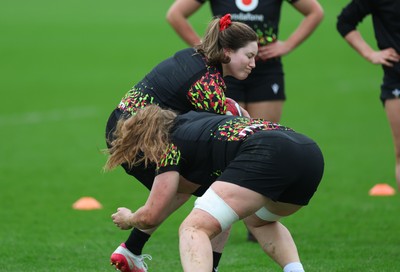 030426 - Wales Women Rugby Training session - Gwen Crabb during training ahead of the start of the Women’s 6 Nations