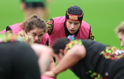 030426 - Wales Women Rugby Training session - Bethan Lewis during training ahead of the start of the Women’s 6 Nations