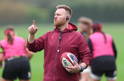030426 - Wales Women Rugby Training session - Tyrone Holmes, Wales Women defence coach during training ahead of the start of the Women’s 6 Nations