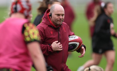 030426 - Wales Women Rugby Training session - Sean Lynn, Wales Women head coach, during training ahead of the start of the Women’s 6 Nations
