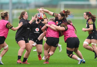 030426 - Wales Women Rugby Training session - Gwen Crabb during training ahead of the start of the Women’s 6 Nations