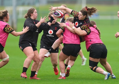 030426 - Wales Women Rugby Training session - Gwen Crabb during training ahead of the start of the Women’s 6 Nations