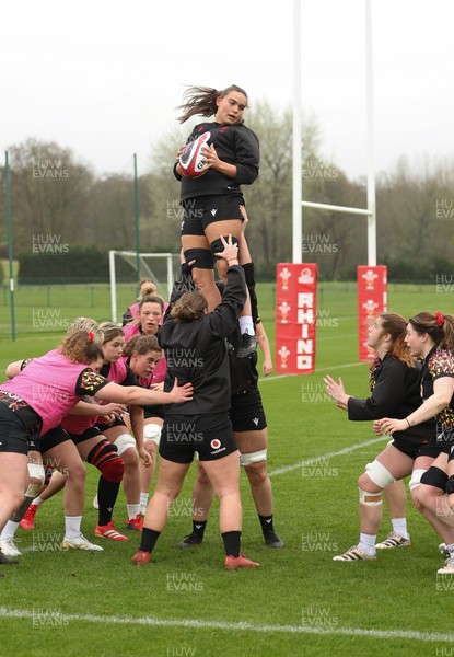 030426 - Wales Women Rugby Training session - Bryonie King during training ahead of the start of the Women’s 6 Nations