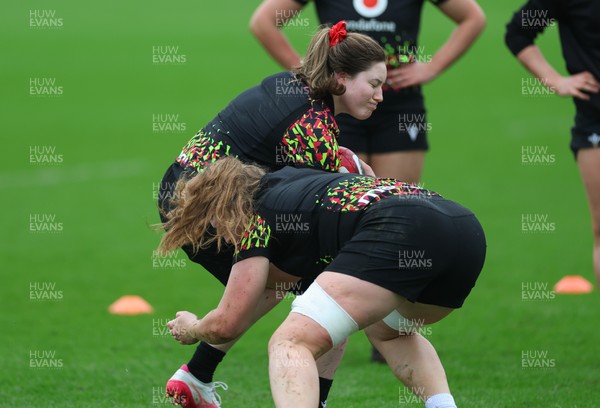 030426 - Wales Women Rugby Training session - Gwen Crabb during training ahead of the start of the Women’s 6 Nations