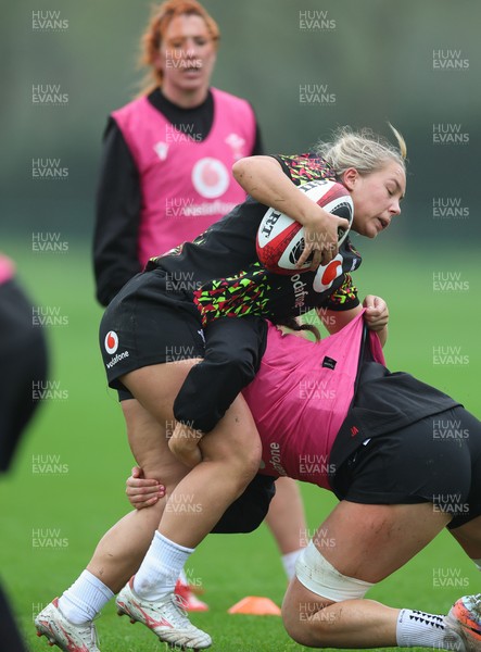 030426 - Wales Women Rugby Training session - Kelsie Webster during training ahead of the start of the Women’s 6 Nations