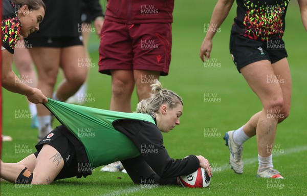 030426 - Wales Women Rugby Training session - Keira Bevan during training ahead of the start of the Women’s 6 Nations