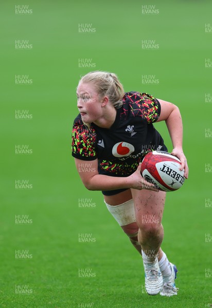 030426 - Wales Women Rugby Training session - Seren Lockwood during training ahead of the start of the Women’s 6 Nations