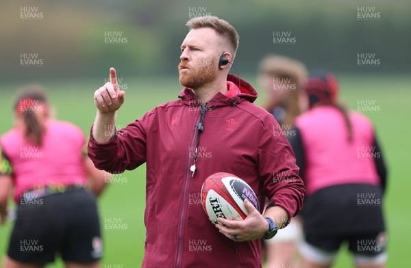 030426 - Wales Women Rugby Training session - Tyrone Holmes, Wales Women defence coach during training ahead of the start of the Women’s 6 Nations