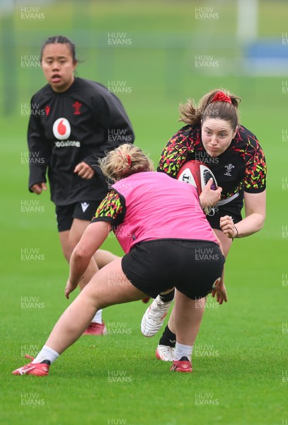 030426 - Wales Women Rugby Training session - Gwen Crabb during training ahead of the start of the Women’s 6 Nations
