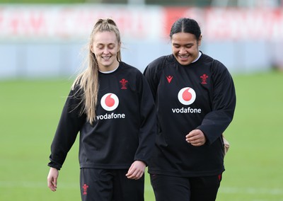 040424 - Wales Women’s Rugby Training Session -  Hannah Jones and Sisilia Tuipulotu during training session ahead of Wales’ next Women’s 6 Nations match against Ireland