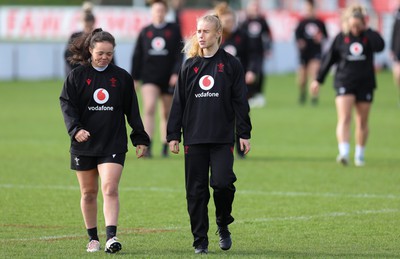 040424 - Wales Women’s Rugby Training Session -  Meg Davies and Catherine Richards during training session ahead of Wales’ next Women’s 6 Nations match against Ireland