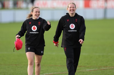 040424 - Wales Women’s Rugby Training Session - Jenny Hesketh and Carys Cox during training session ahead of Wales’ next Women’s 6 Nations match against Ireland