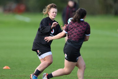 040424 - Wales Women’s Rugby Training Session - Lleucu George during training session ahead of Wales’ next Women’s 6 Nations match against Ireland