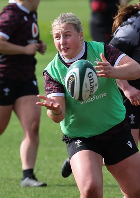 040424 - Wales Women’s Rugby Training Session - Molly Reardon during training session ahead of Wales’ next Women’s 6 Nations match against Ireland