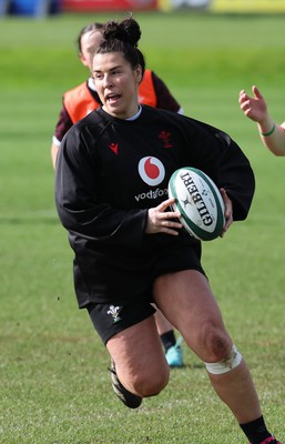 040424 - Wales Women’s Rugby Training Session - Shona Wakley during training session ahead of Wales’ next Women’s 6 Nations match against Ireland