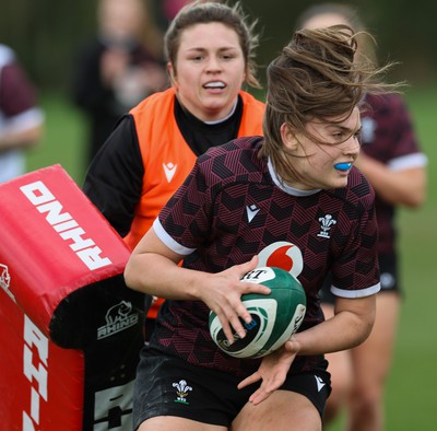 040424 - Wales Women’s Rugby Training Session - Bryonie King during training session ahead of Wales’ next Women’s 6 Nations match against Ireland