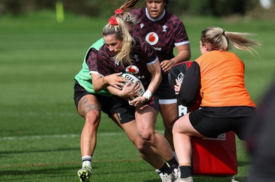 040424 - Wales Women’s Rugby Training Session - Kerin Lake during training session ahead of Wales’ next Women’s 6 Nations match against Ireland