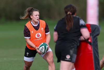 040424 - Wales Women’s Rugby Training Session - Lleucu George during training session ahead of Wales’ next Women’s 6 Nations match against Ireland