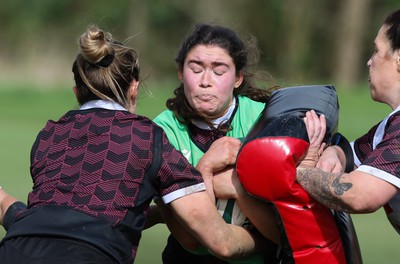 040424 - Wales Women’s Rugby Training Session - Gwennan Hopkins during training session ahead of Wales’ next Women’s 6 Nations match against Ireland