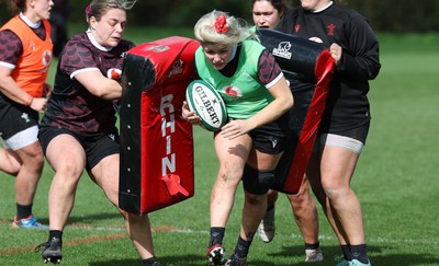 040424 - Wales Women’s Rugby Training Session - Alex Callender during training session ahead of Wales’ next Women’s 6 Nations match against Ireland