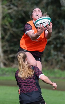 040424 - Wales Women’s Rugby Training Session - Amelia Tutt during training session ahead of Wales’ next Women’s 6 Nations match against Ireland