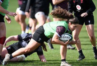 170518 - Wales Rugby Training session ahead of their game against Ireland - Gwennan Hopkins during training