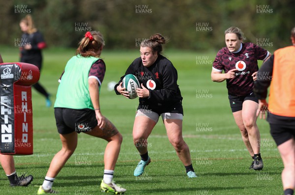 040424 - Wales Women’s Rugby Training Session - Carys Phillips during training session ahead of Wales’ next Women’s 6 Nations match against Ireland
