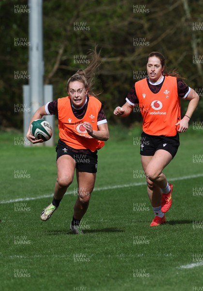 040424 - Wales Women’s Rugby Training Session - Hannah Jones during training session ahead of Wales’ next Women’s 6 Nations match against Ireland