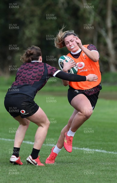 040424 - Wales Women’s Rugby Training Session - Amelia Tutt during training session ahead of Wales’ next Women’s 6 Nations match against Ireland